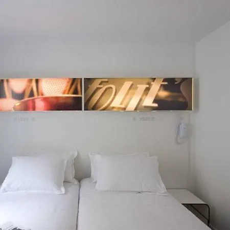 Royal Medoc Hotel Paris